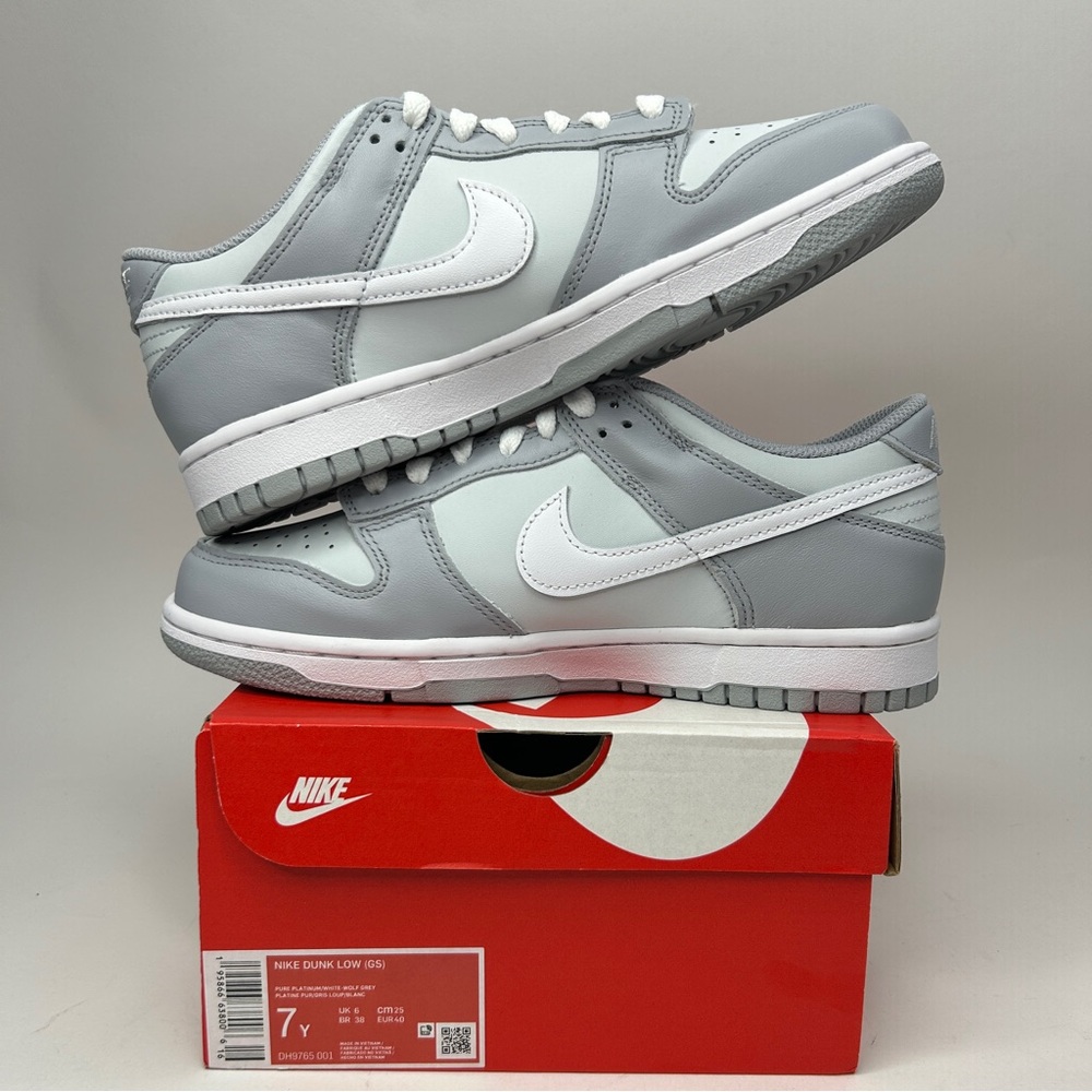 Nike Dunk Low GS “Two-Tone/Wolf Grey Pure Platinum” 2023 - Picture 3 of 4